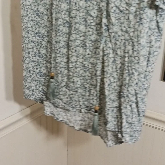 Mason & Belle floral blouse - Picture 5 of 6